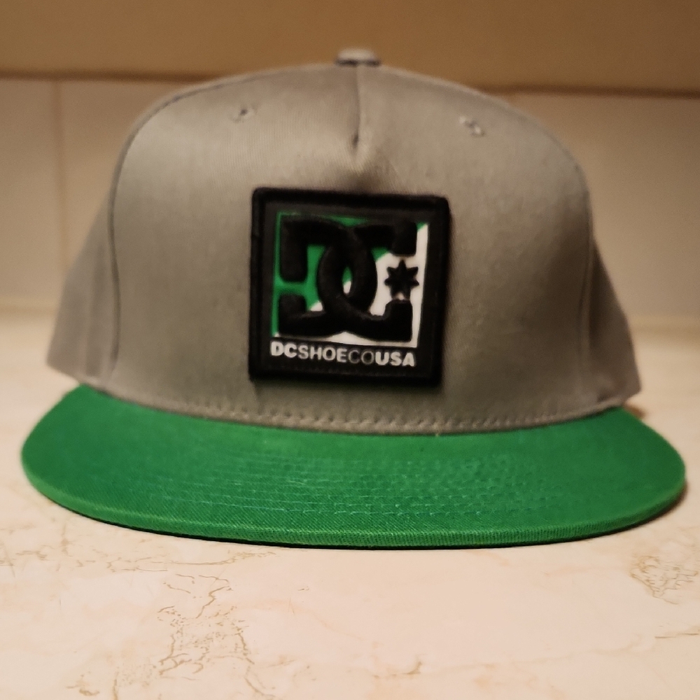 Dc Shoe Co Usa Embroidered Square Logo Snapback Hat Vintage Y2K